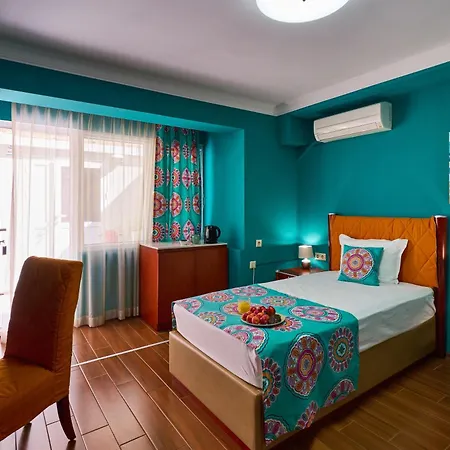 Art Boutique Hotel 2*